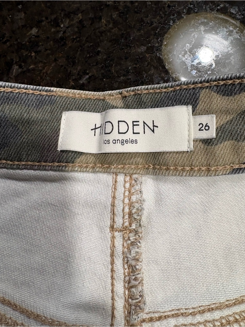 Hidden camo wide leg cargo jeans - Picture 8 of 8